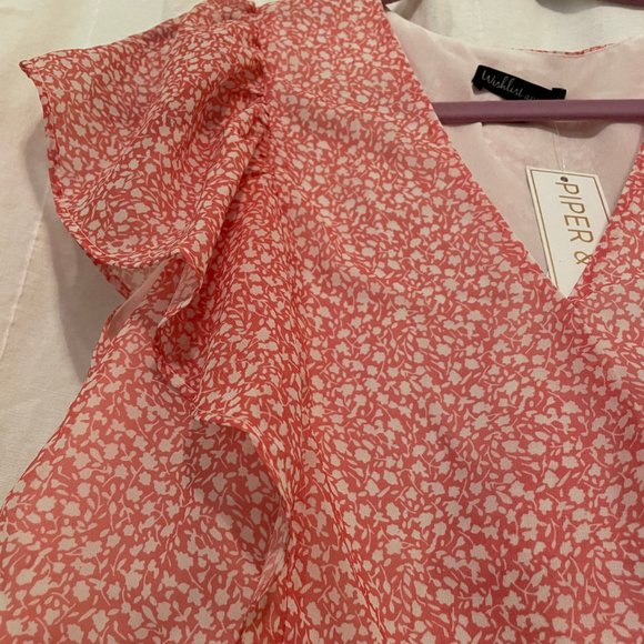 NEW WITH TAGS - Wishlist Apparel Ruffle Peplum Blouse - L - Picture 3 of 6